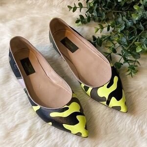 Valentino neon yellow camouflage camo pointed to rockstud flats, 38.5, 8